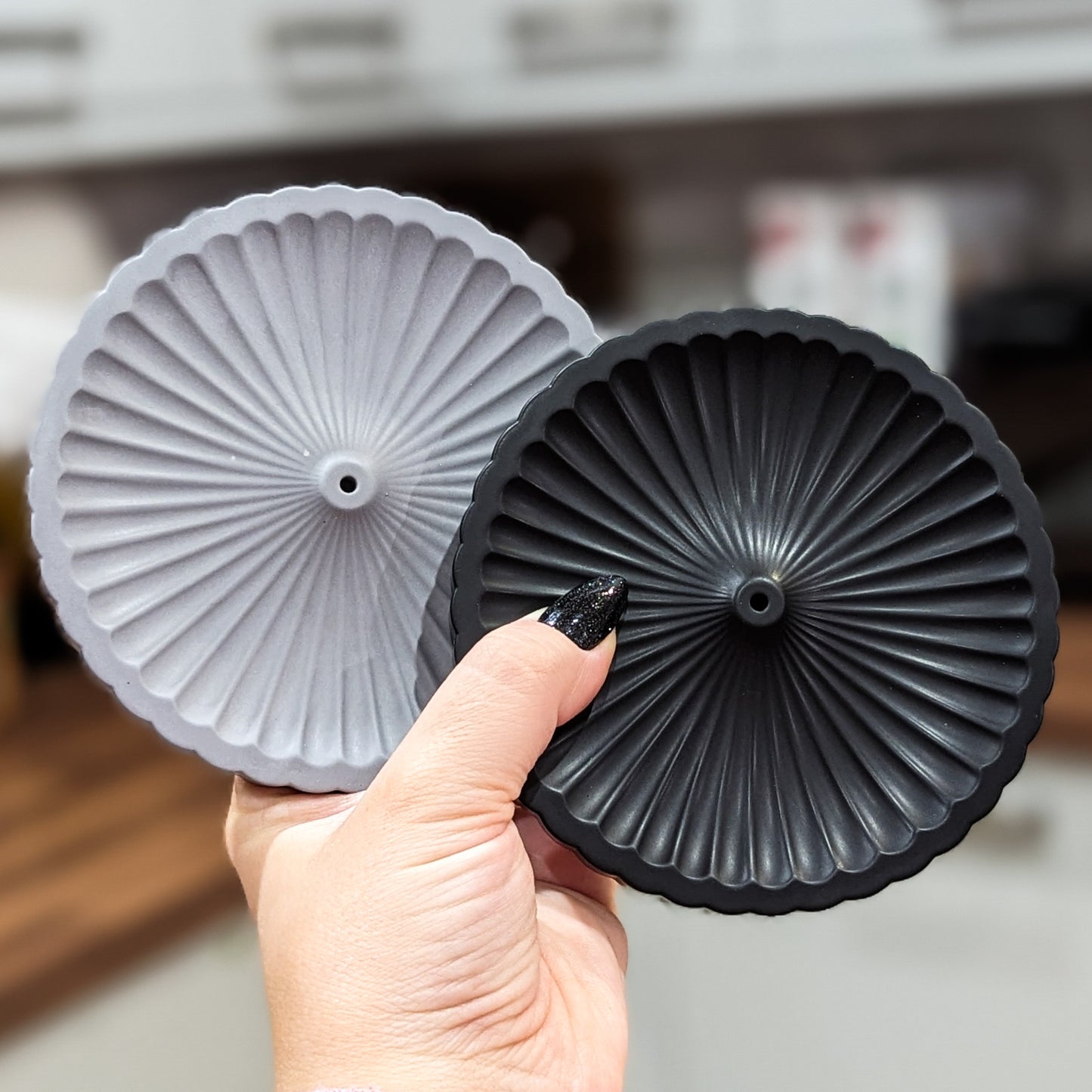 Round incense stick holder