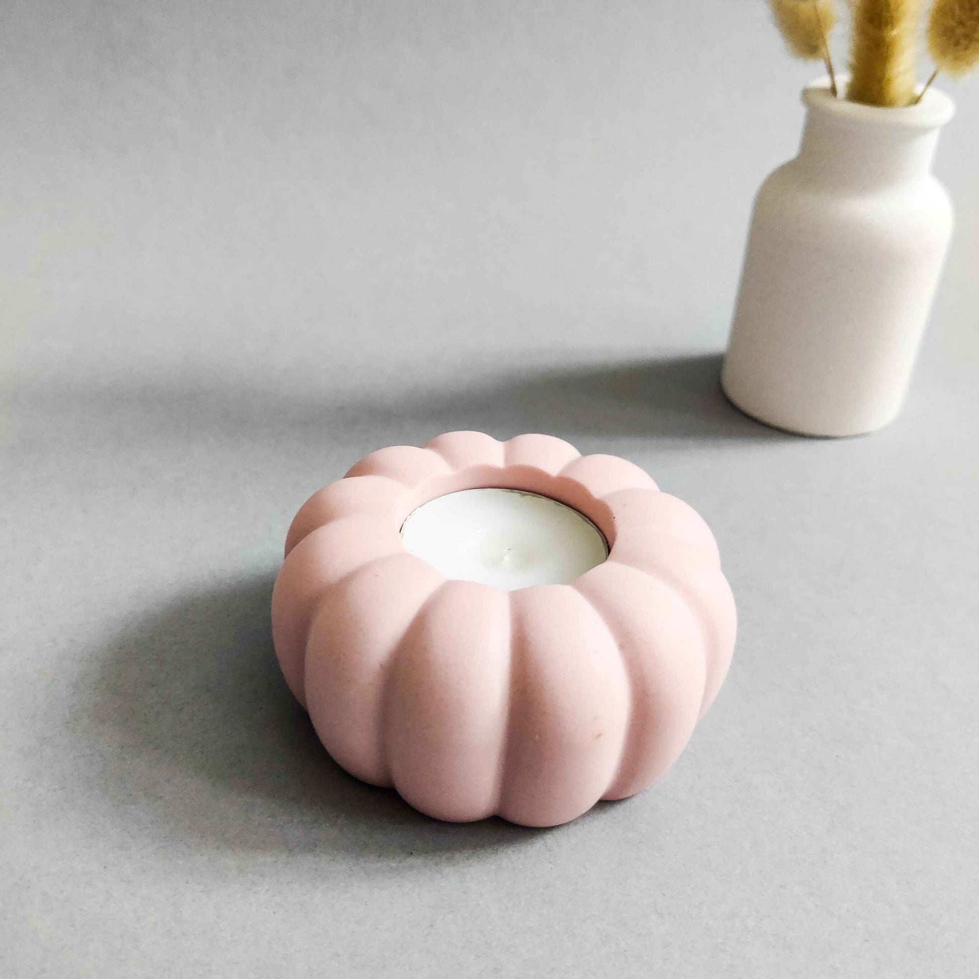 Pumpkin tealight candle holder for autumn home decor table, pink and orange
