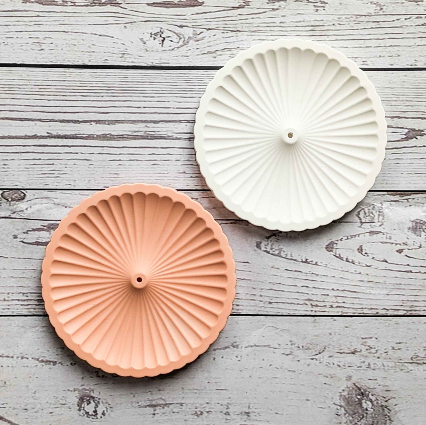 Round incense stick holder