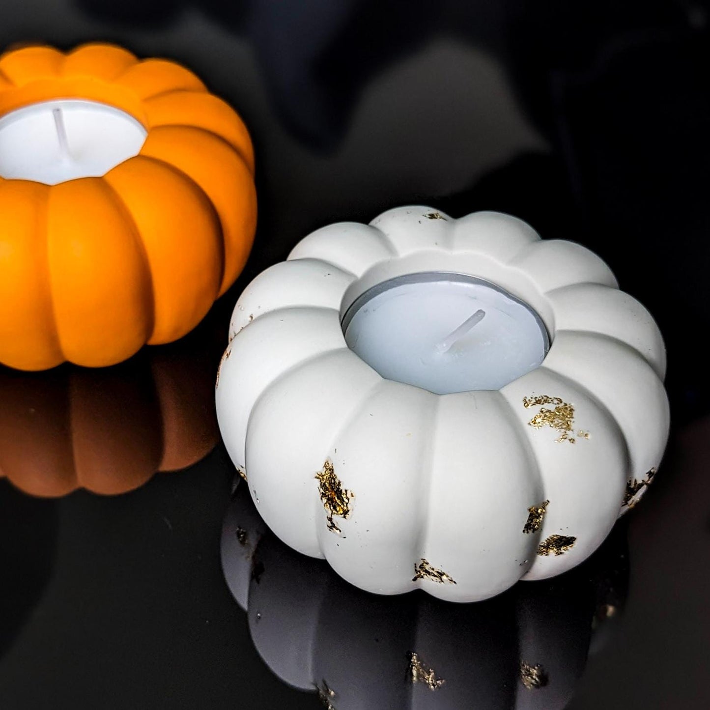 Pumpkin Tealight Holder- White,Beige, Gold flakes, Black