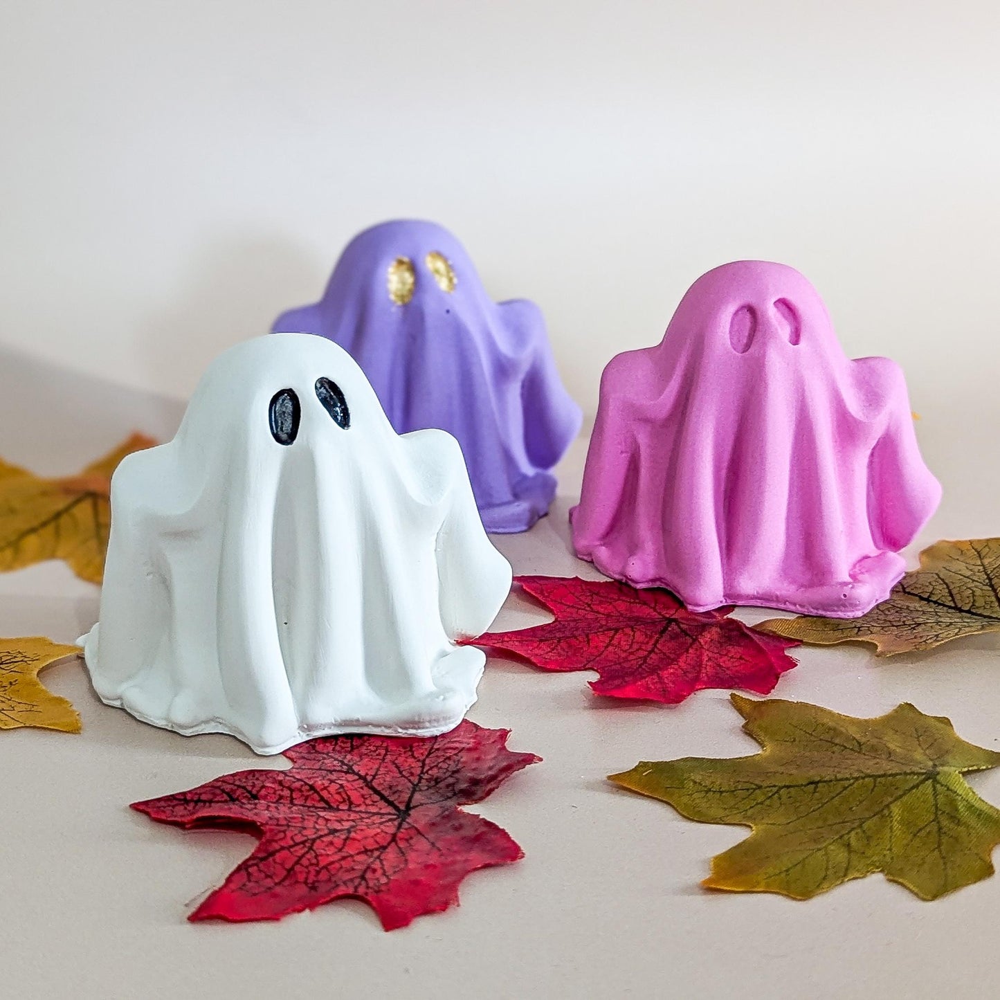 Ghost figurine for Haloween shelf decor, concrete style home decor autumn