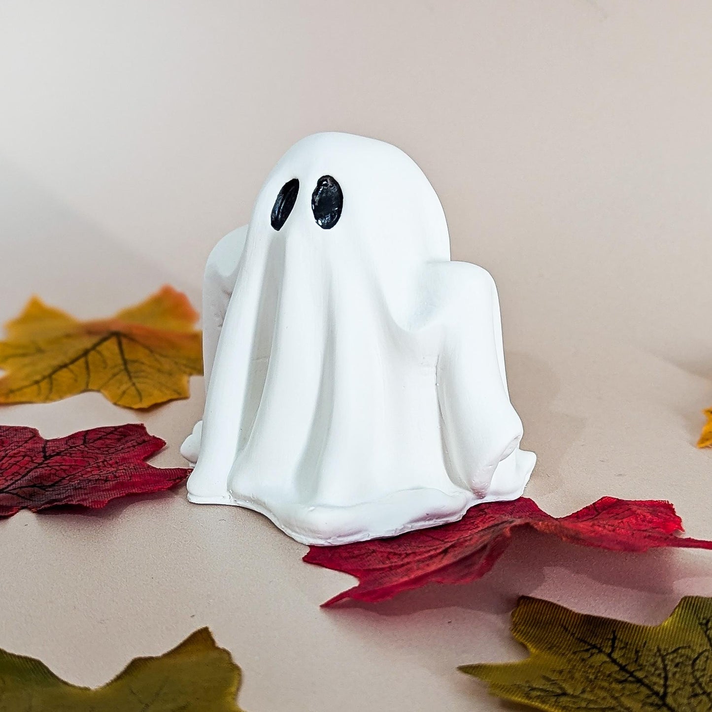Ghost figurine for Haloween shelf decor, concrete style home decor autumn